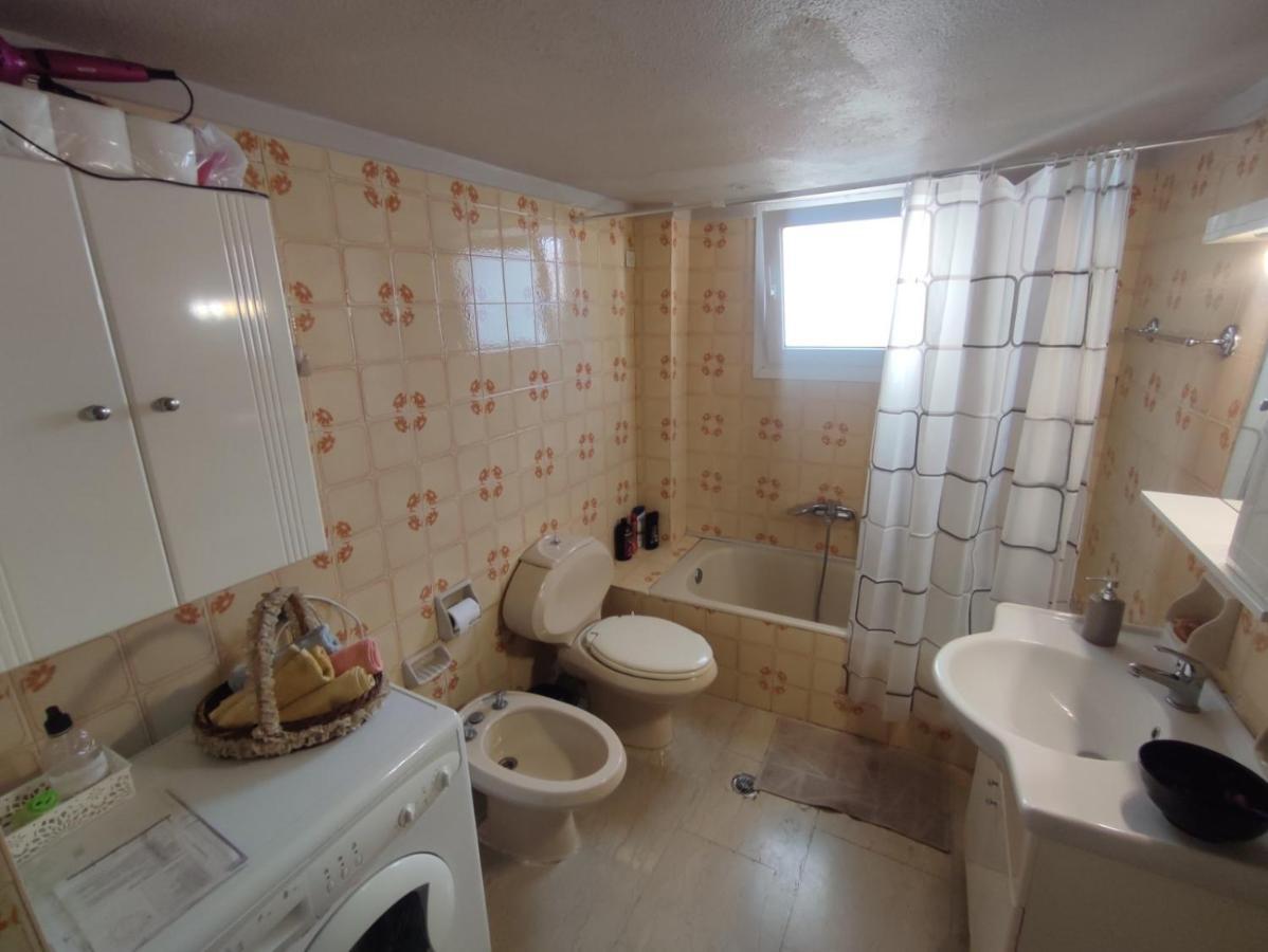 Ferienwohnung 2 Br110 Sqm Free Parking Full Clima Patras Exterior foto