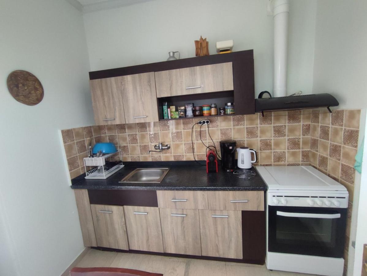 Ferienwohnung 2 Br110 Sqm Free Parking Full Clima Patras Exterior foto